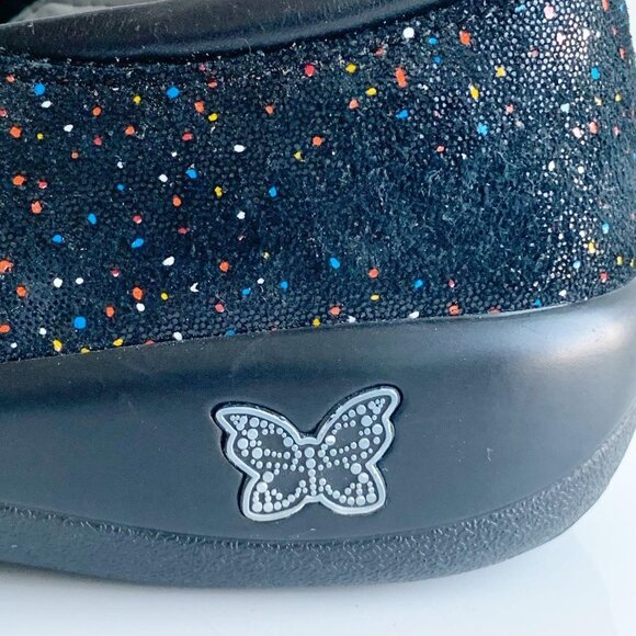 ALEGRIA Slip On Clogs - Picture 8 of 12